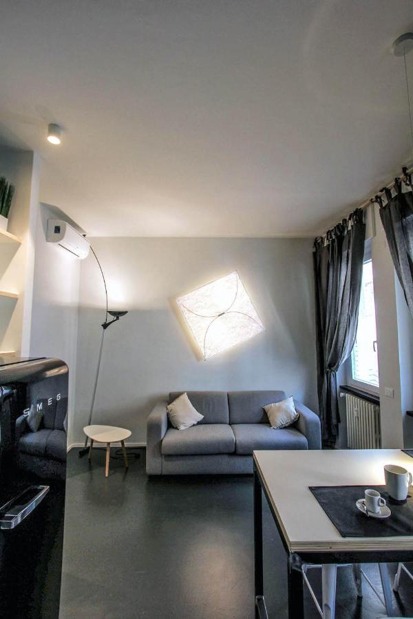 Stylish & Cosy House At Fair Apartment Milano Exterior foto