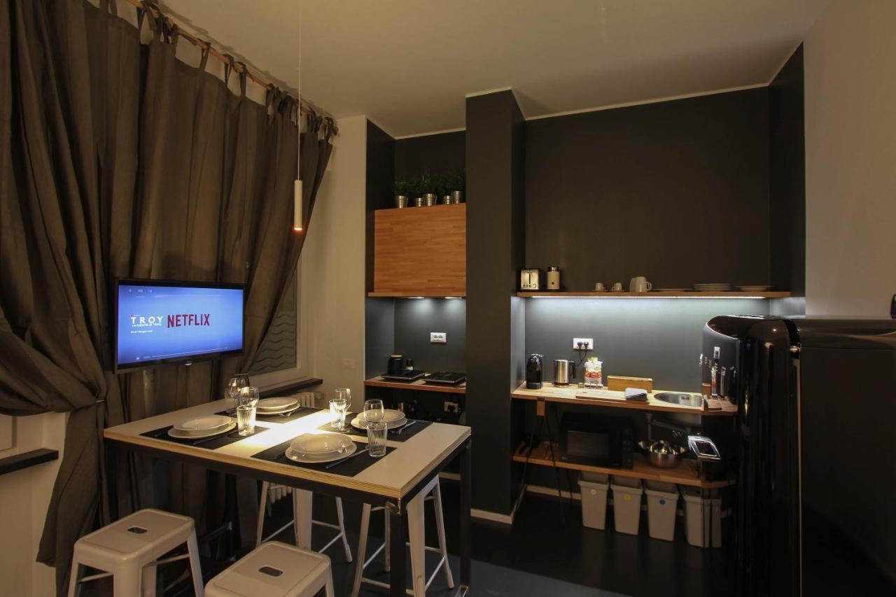 Stylish & Cosy House At Fair Apartment Milano Exterior foto