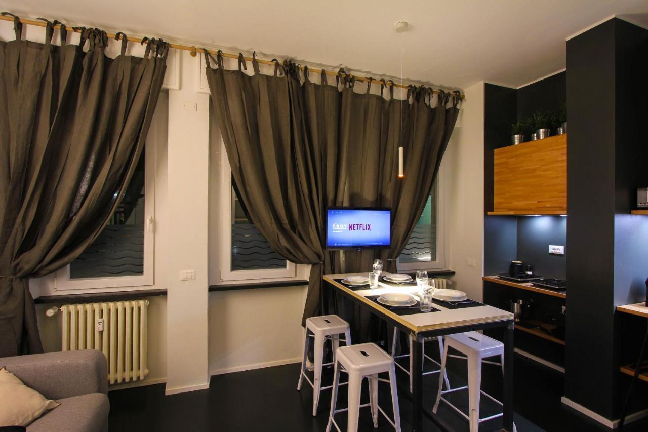 Stylish & Cosy House At Fair Apartment Milano Exterior foto